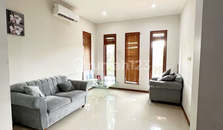 Dijual Rumah 2 Lantai Bagus di Bintaro, Tangerang Selatan