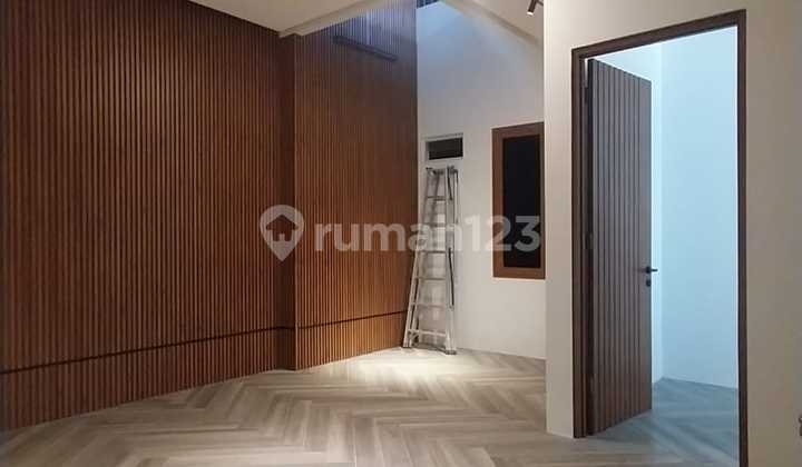 Rumah Bagus SHM Bintaro, Tangerang Selatan 2
