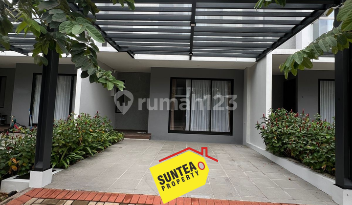 For Rent: Nice Comfortable House with Easy Access, Strategic Location in Emerald Bintaro, South Tangerang (Immediate)
