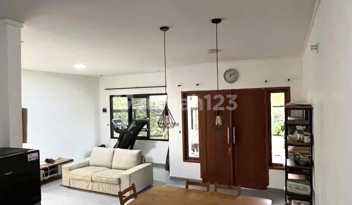 Rumah Bagus 2 Lantai Harga Menarik Siap Huni di Veteran Bintaro Jakarta Selatan (Im) 2