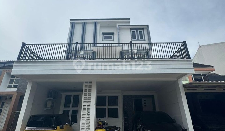 For Rent: Nice, Tidy, Modern House with Easy Access in Bintaro Sector 9, South Tangerang (Im) 2