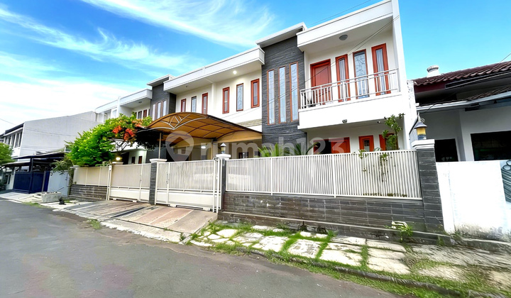 Jual Cepat Rumah Luas & Terawat di Bintaro Sektor 2, Tangerang Selatan Jual Cepat Rumah Luas & Terawat di Bintaro Sektor 2, Tangerang Selatan