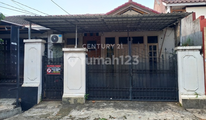 Jual Cepat Rumah Hitung Tanah Luas 190 bisa untuk Usaha di Bendi Tanah Kusir, Jakarta Selatan
