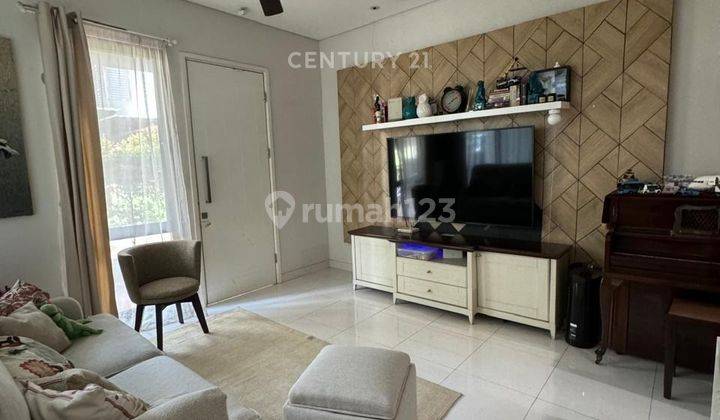 Dijual Semi Furnished Rumah Siap Huni Di Greenwich BSD FN15682 1