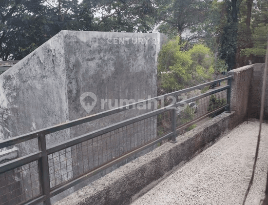 For Sale Hommy Ready-to-Occupy House in Pesanggrahan AZ16561 2