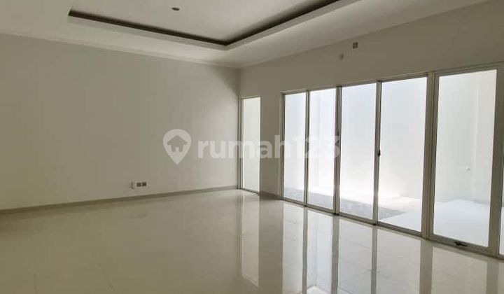 For Rent 4 Bedroom House Ready to Live - Kebayoran Bintaro, South Tangerang