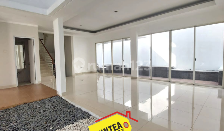 Dijual Cepat Rumah 2,5 Lantai Bagus Rapi Siap Huni di Kebayoran Bintaro Tangerang Selatan (Im) 2