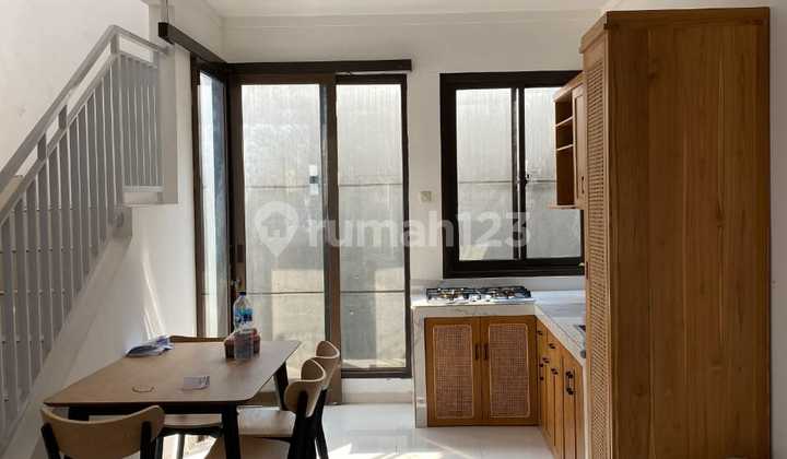 Disewakan Rumah Bagus Minimalis Rapi Akses Mudah di Graha Bintaro Tangerang Selatan (Im) 2