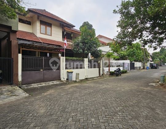 Rumah Bagus Luas Homey Siap Huni di Ciputat Timur Tangerang Selatan (Im) 2