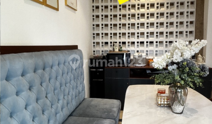 Dijual Rumah Luas 183, Posisi Hook & Fully Furnished di Rempoa, Tangerang Selatan Dijual Rumah Luas 183, Posisi Hook & Fully Furnished di Rempoa, Tangerang Selatan