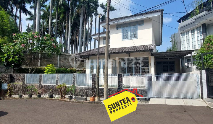 For Rent Nice Minimalist 2-Story House Easy Access in Sector 9 Bintaro Jaya South Tangerang (Im) For Rent Nice Minimalist 2-Story House Easy Access in Sector 9 Bintaro Jaya South Tangerang (Im)