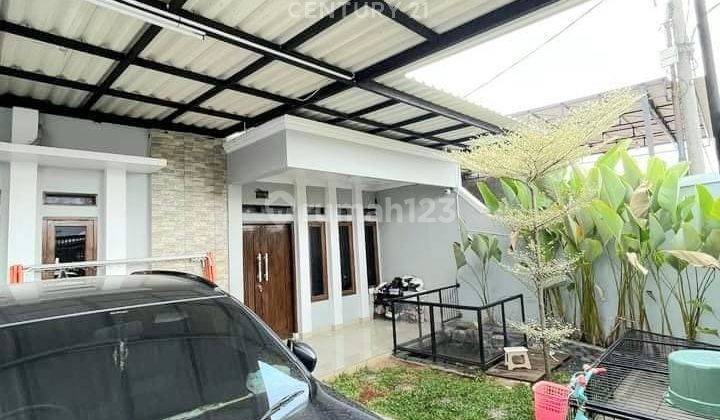 Dijual Rumah Cantik 2 Lantai Semi Furnished Di Pamulang RA15174 1