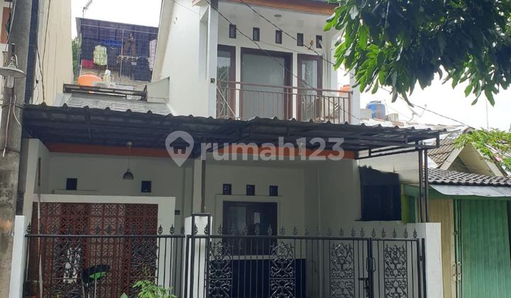 Dijual Cepat Rumah 2 Lantai Siap Huni di Graha Bintaro, Tangerang Selatan