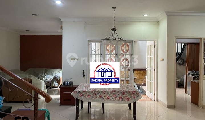 Rumah 2 Lantai Kota Wisata Rapih Nyaman Besar Lt 200 Lb 300 Nego Rumah 2 Lantai Kota Wisata Rapih Nyaman Besar Lt 200 Lb 300 Nego