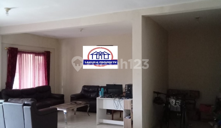 Jual Rumah Murah Bagus 2lantai Kota Wisata Lt 200 Lb 240 Nego