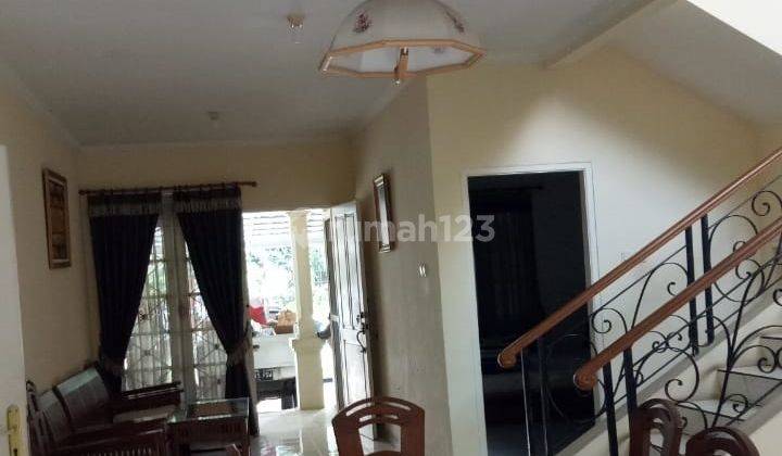 Rumah Bagus Minimalis 2 Lantai Rapih Lt 200 Lb 198 Kota Wisata 1