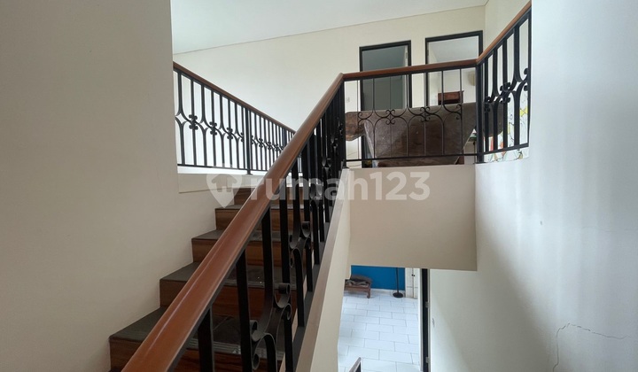 Nice Minimalist Cheap Neat 2 Floors Lt240 Lb200 Tourist City 2