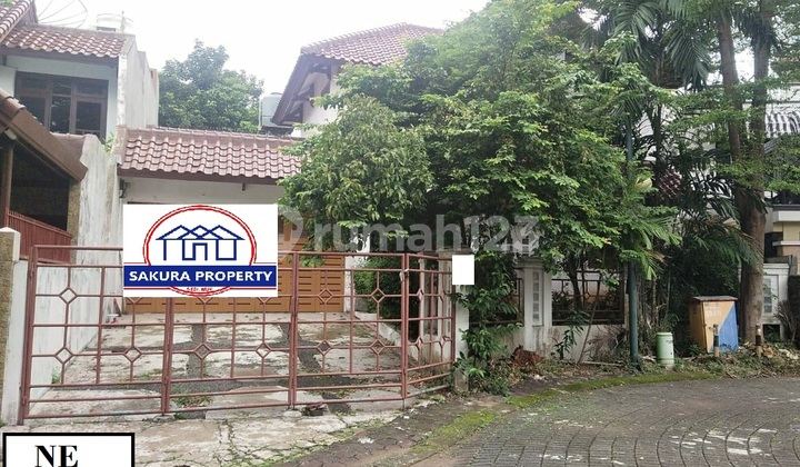 rumah bagus 2 lantai murah rapih nyaman raffles hills lt300 lb200