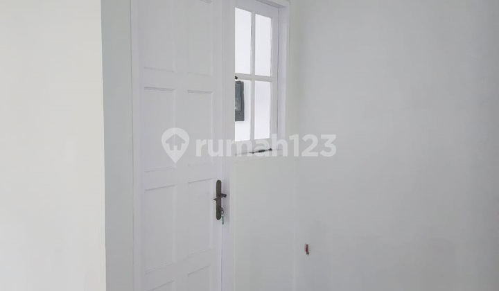 rumah 2 lantai siap huni bagus minimalis kota wisata lt 136 lb150 2