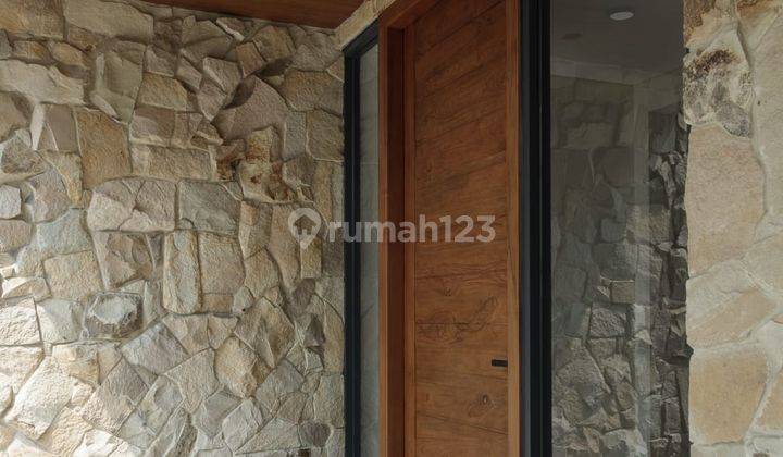 Rumah Siap Huni Legenda Wisata 2 Lantai Bagus Lt 200 Lb 256 Nego 2