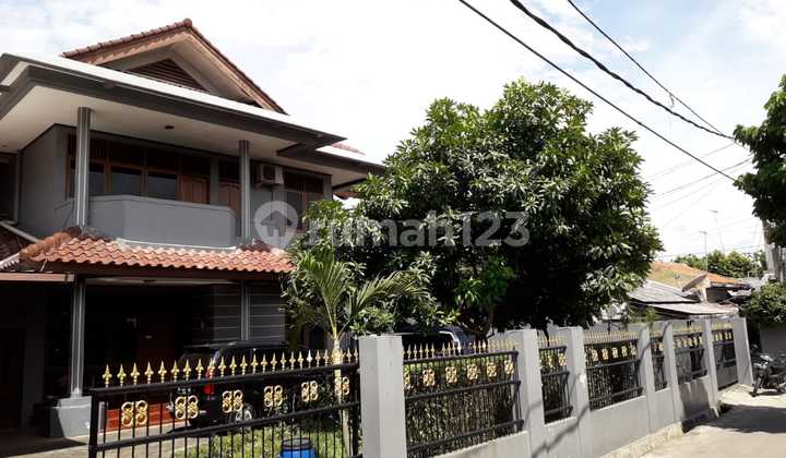 Rumah Siap Huni Unfurnished SHM Ciracas, Jakarta Timur Rumah Siap Huni Unfurnished SHM Ciracas, Jakarta Timur
