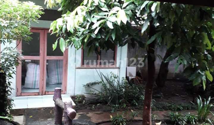 Ready-to-Occupy House  Unfurnished SHM Ciracas, East Jakarta 2