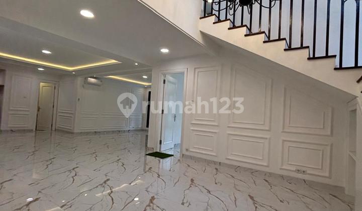 Rumah Bagus Unfurnished SHM Sektor 8 - Bintaro, Tangerang Selatan 2