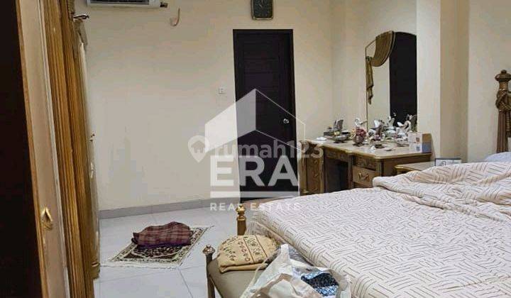 Rumah Cantik Jakarta Selatan Turun Harga! 2