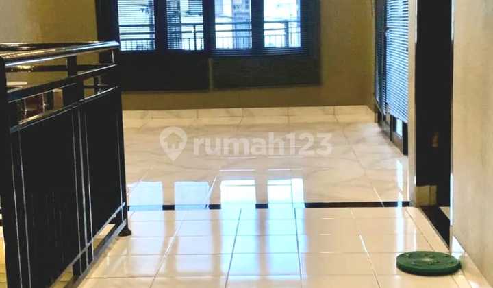 Rumah Kontrakan Siap Huni Unfurnished SHM Graha Raya, Tangerang Selatan Rumah Kontrakan Siap Huni Unfurnished SHM Graha Raya, Tangerang Selatan