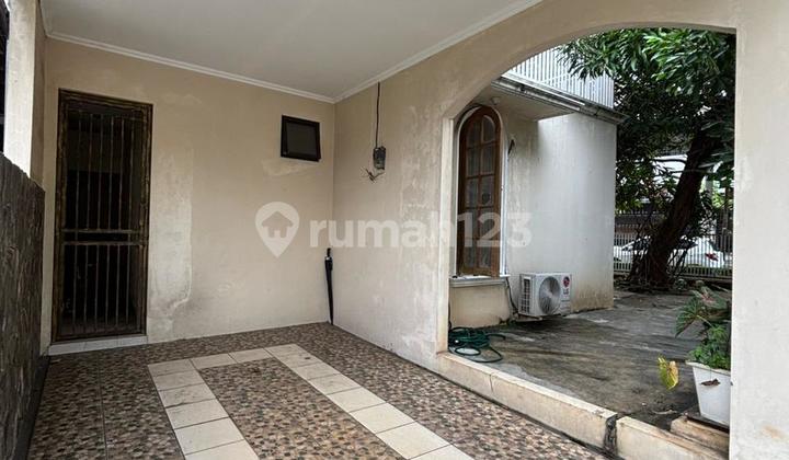 Ready-to-Occupy House Unfurnished SHM Sector 2 - Bintaro, South Jakarta 2