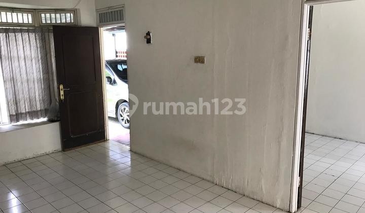 Rumah Siap Huni Unfurnished SHM Sektor 5 - Bintaro, Tangerang Selatan