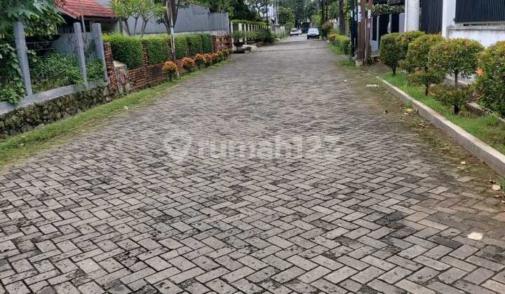 Land 1000 m2 SHM Cipadu, Tangerang