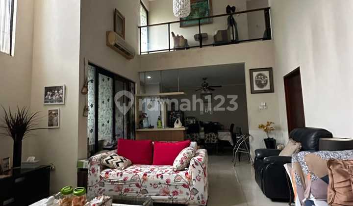 Rumah Bagus Unfurnished SHM Graha Raya, Tangerang Selatan