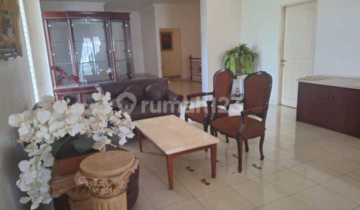 Rumah, 2 Lantai, SHM, Siap Huni