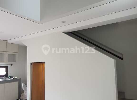 Rumah Bagus Unfurnished SHM Ciputat, Tangerang Selatan Rumah Bagus Unfurnished SHM Ciputat, Tangerang Selatan