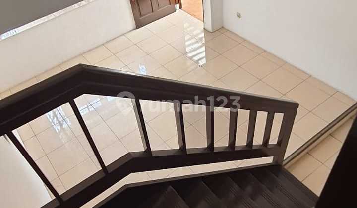 Rumah Bagus Unfurnished SHM Sektor 2 - Bintaro, Jakarta Selatan Rumah Bagus Unfurnished SHM Sektor 2 - Bintaro, Jakarta Selatan