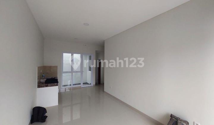 Rumah, 2 Lantai, HGB Siap Huni