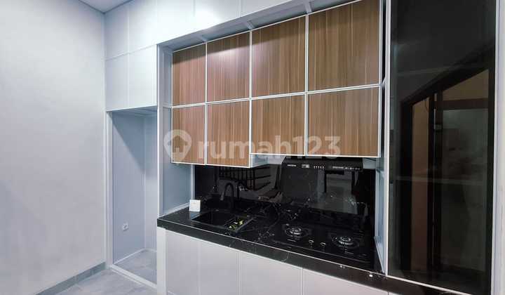 Rumah Siap Huni Unfurnished SHM Graha Raya Bintaro, Tangerang Selatan 2