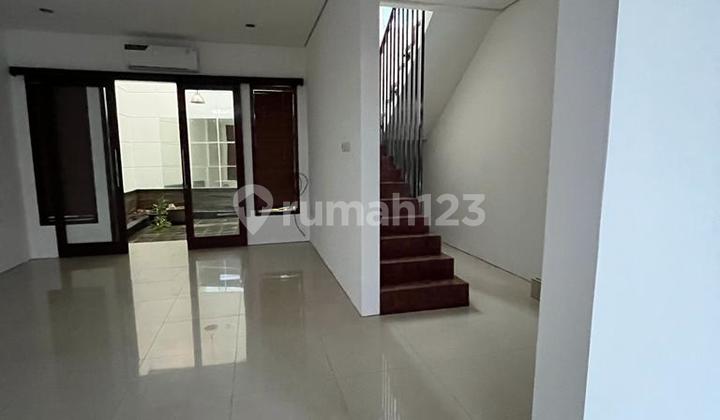 di DI Sewakan Rumah Bagus 2 Lantai Siap Huni Bebas Banjir Yuk Survey Lokasi ... 7