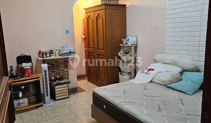 Rumah SHM di Melodi Mas, Kelapa Gading - 3 Lantai