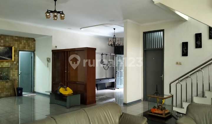 Rumah Asri 2 Lantai di Kelapa Nias Raya, Kelapa Gading 2