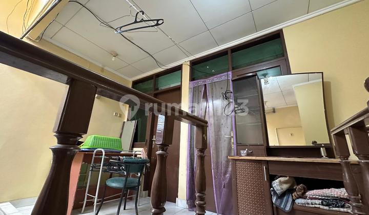 Rumah 2.5 Lantai di Kelapa Sawit - Semi Furnished 2