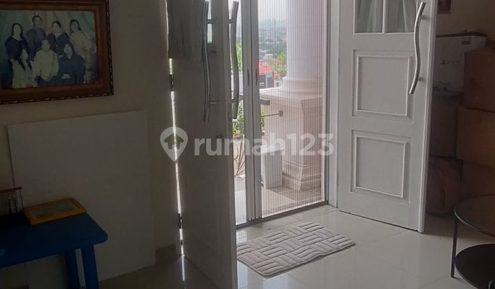 3-Story House in The Villas - Kelapa Gading 2