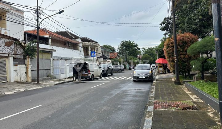Rumah 2 Lantai di Jl. Gurame, Rawamangun - Jalanan Super Besar