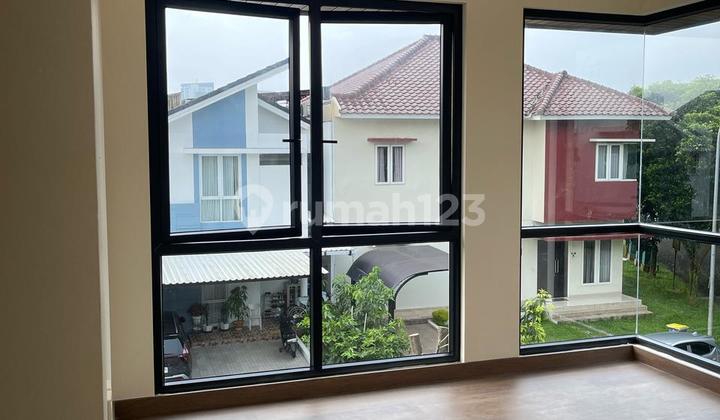 Nice House in Verdant Ville, Gading Serpong - With Mezzanine 2