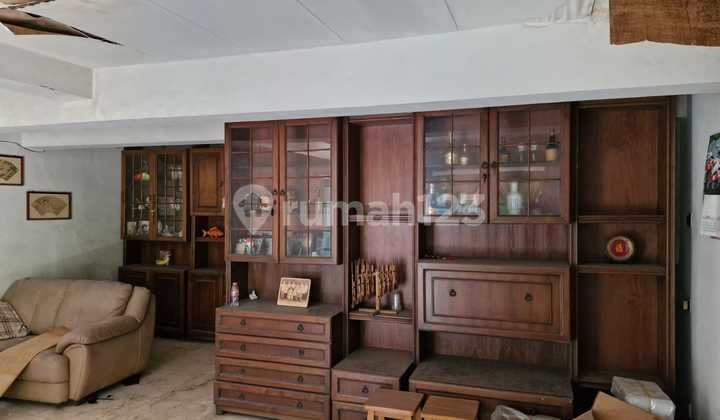 Rumah di Tanjung Duren - SHM