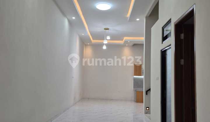 Brand New! Rumah di Gading Harmony Janur Kuning 2.5 Lantai 2