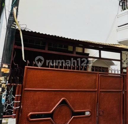 Rumah di Pademangan 150 m2 - Sudah Tinggi dari Jalan Rumah di Pademangan 150 m2 - Sudah Tinggi dari Jalan