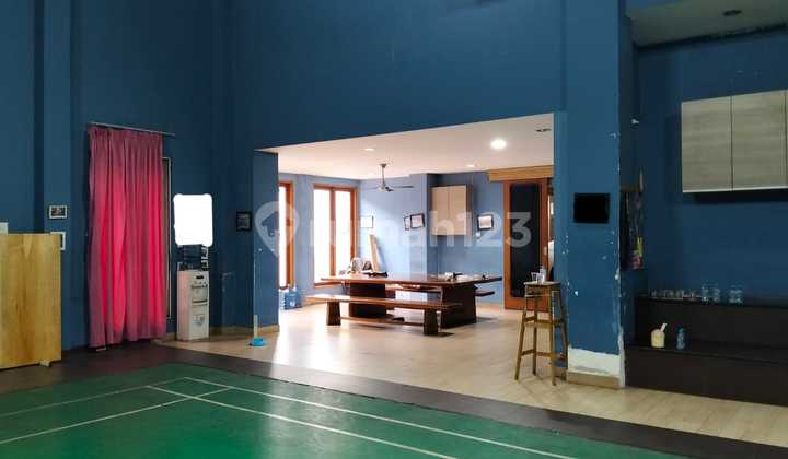 Lapangan Badminton di Kelapa Gading - Akses Jalan Lebar Lapangan Badminton di Kelapa Gading - Akses Jalan Lebar