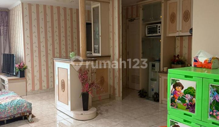 Apartment in Kelapa Gading - French Walk Area 88 M2